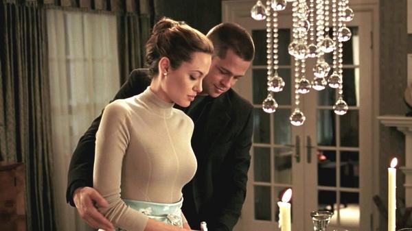 你看过的电影中胸部最美的妹子是哪个