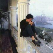Zhihu profile picture for @insensitive