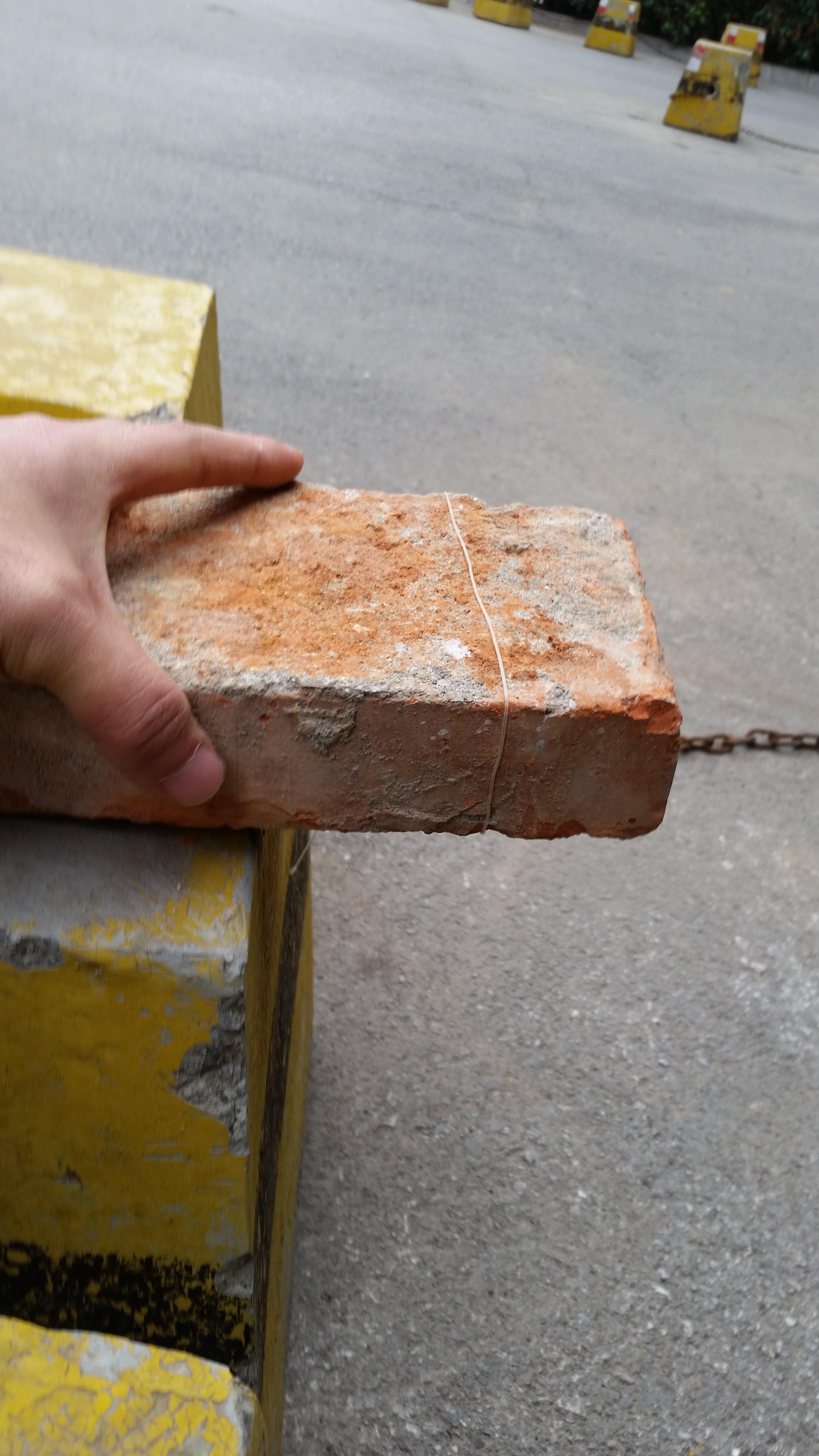 如何优雅地徒手劈砖头? - 知乎