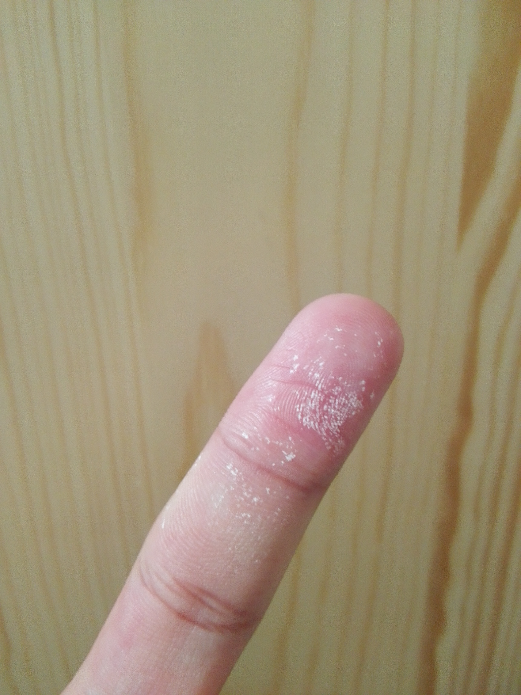 生活大爆炸sheldon泡沫实验中双氧水有腐蚀性,他们还敢浇到那些人头上