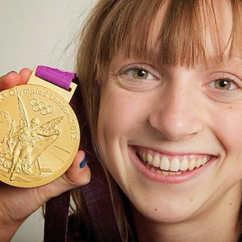 美国游泳运动员莱德基为什么这么强? - 知乎