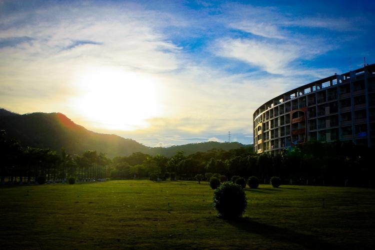 中山大学是一所怎样的学校?培养出来的学生怎么样? - 知乎