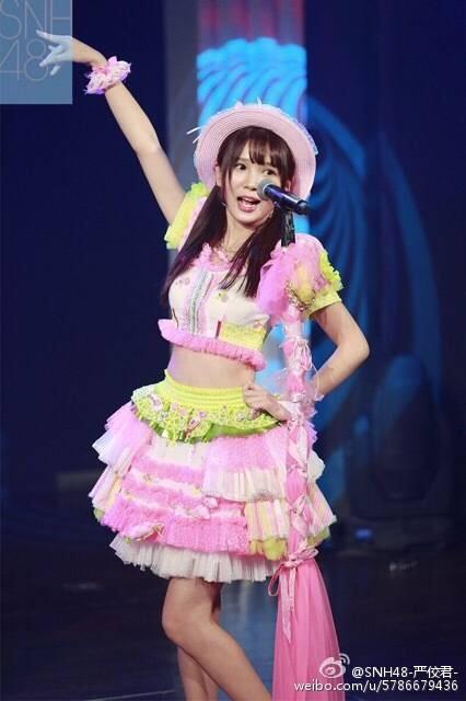 怎么评价snh48五期生严佼君