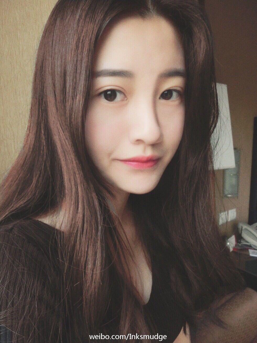 你的圈子里长得最美的女性是怎样的