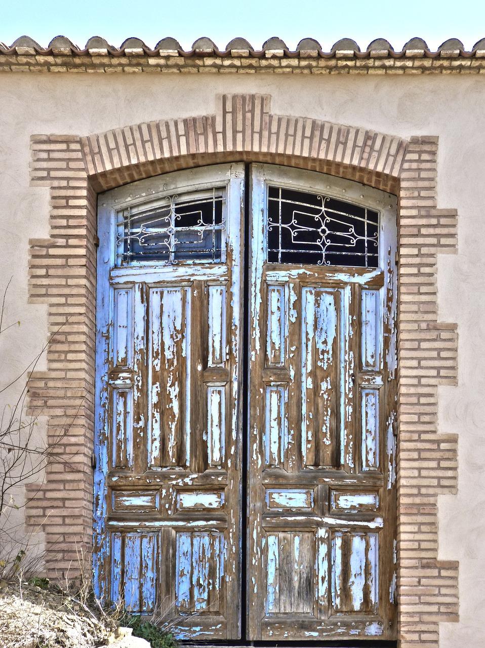 家里门打不开怎么办