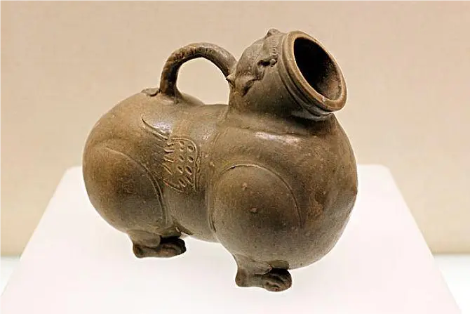 虎子--古代盛水器还是便器 - 知乎