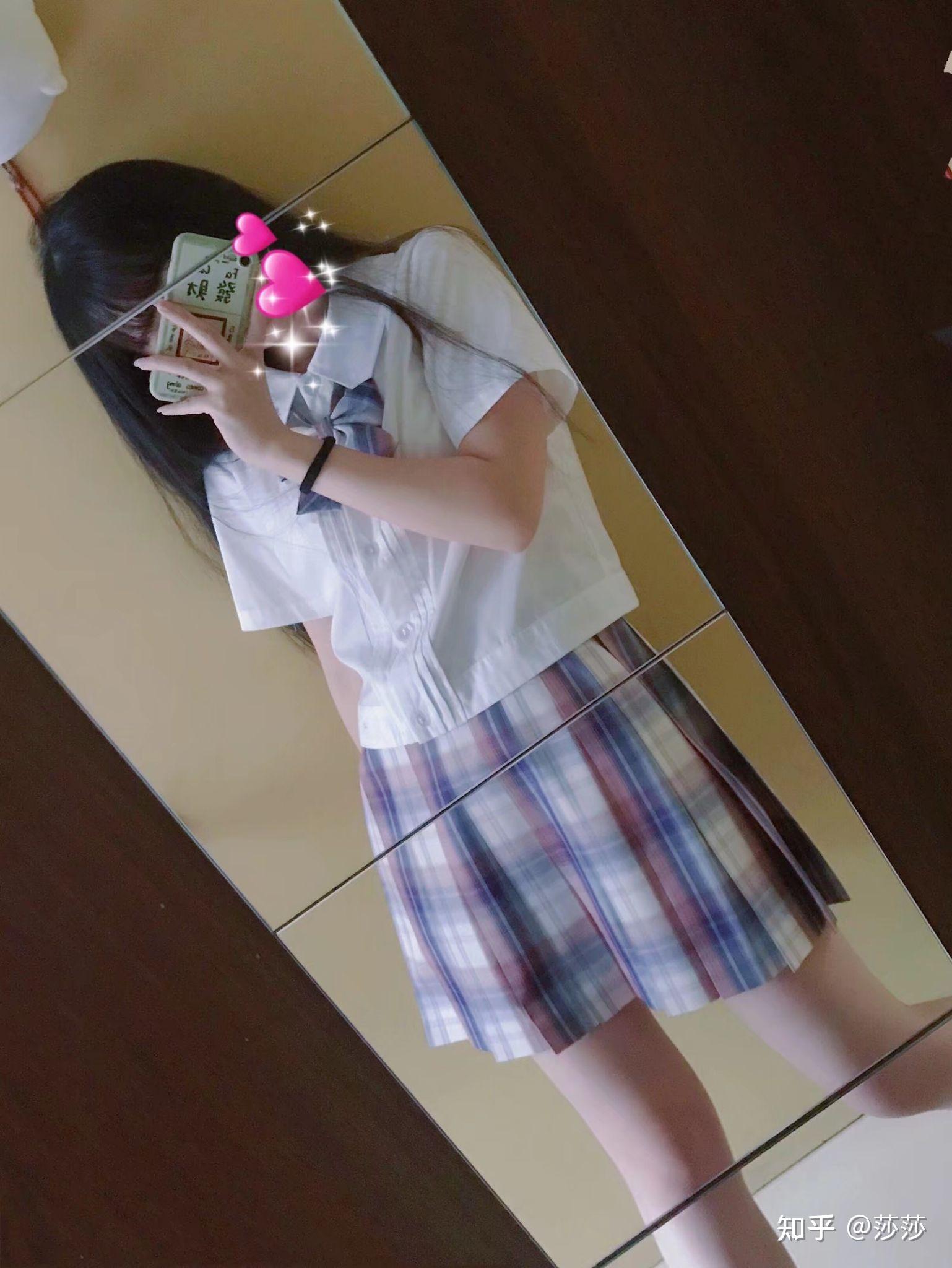 为什么大多数lo裙jk服拍照都不露脸? - 知乎