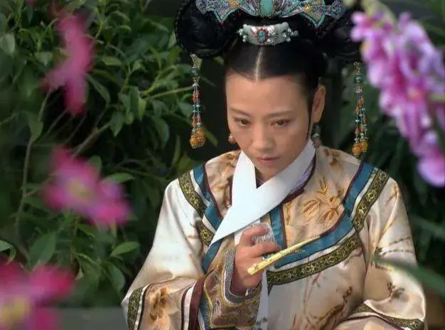 《甄嬛传》想到端妃送温宜陪嫁项圈才明白,为何她最后会和甄嬛渐行渐远? - 知乎