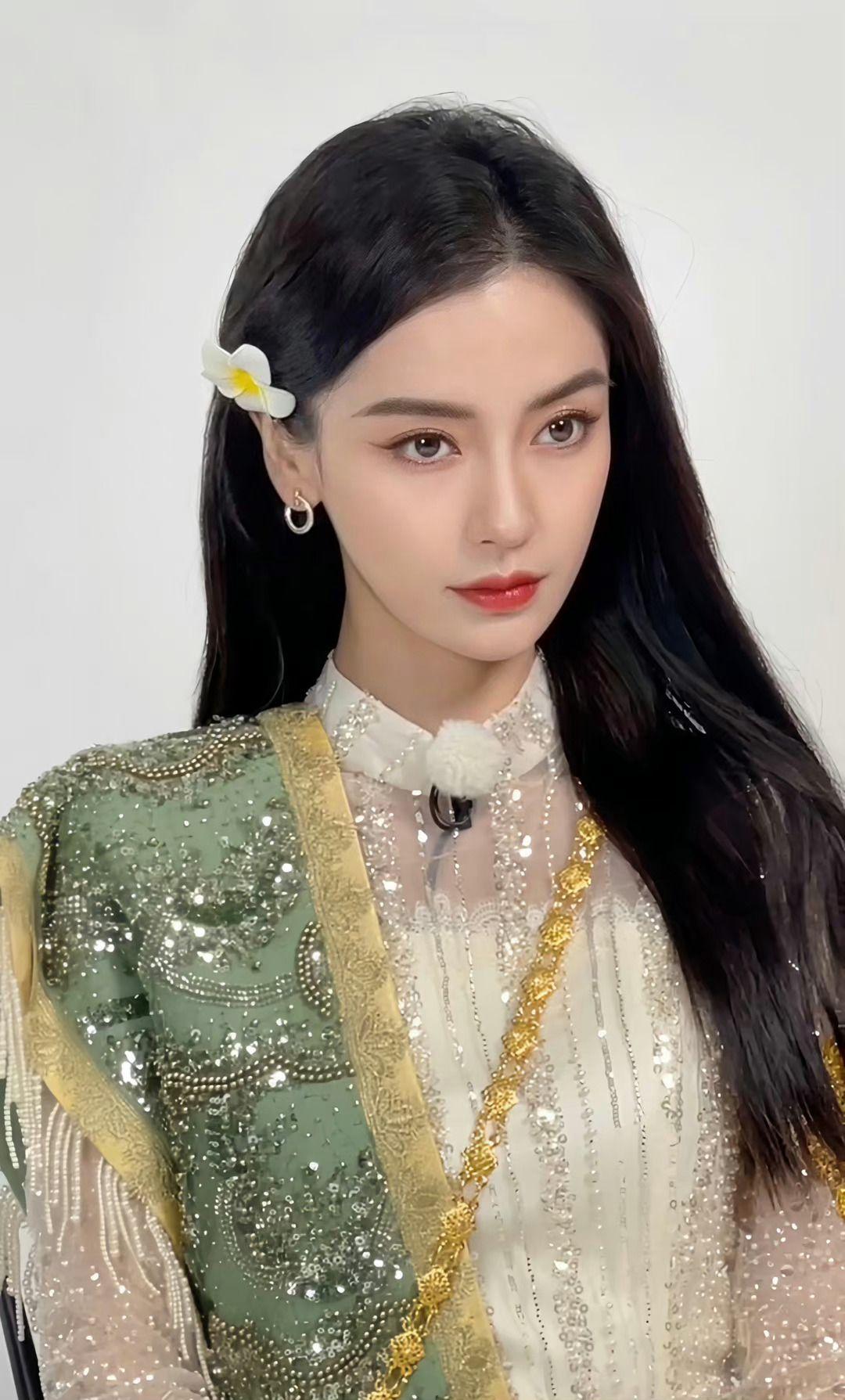 客观的说angelababy和杨幂谁更好看? - 知乎