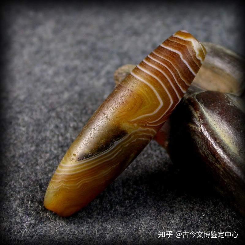 瓏】藏傳 老蠶絲瑪瑙天珠手串 時代物 極細工 手彫り 置物 裝