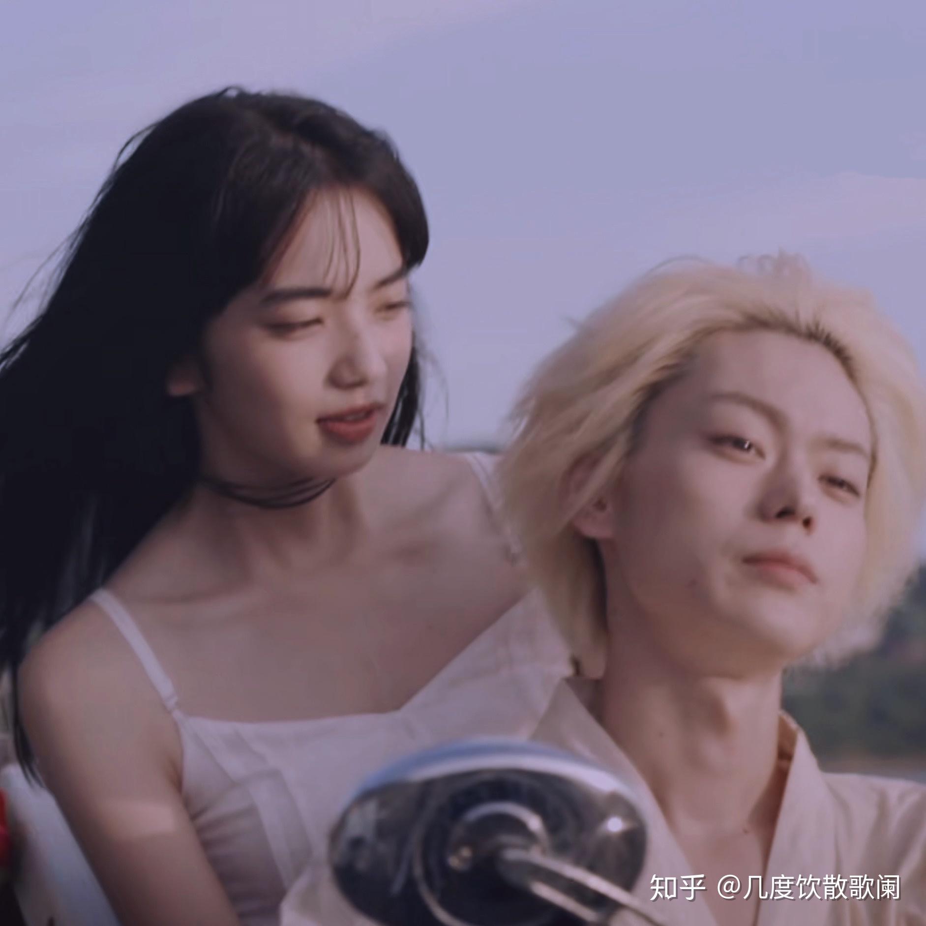 有没有类似于这种日系风格的情侣头像?