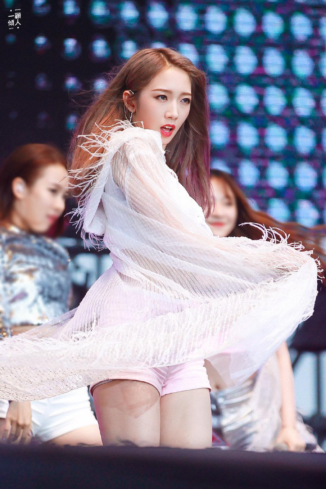 如何评价孟美岐的撑腰舞台