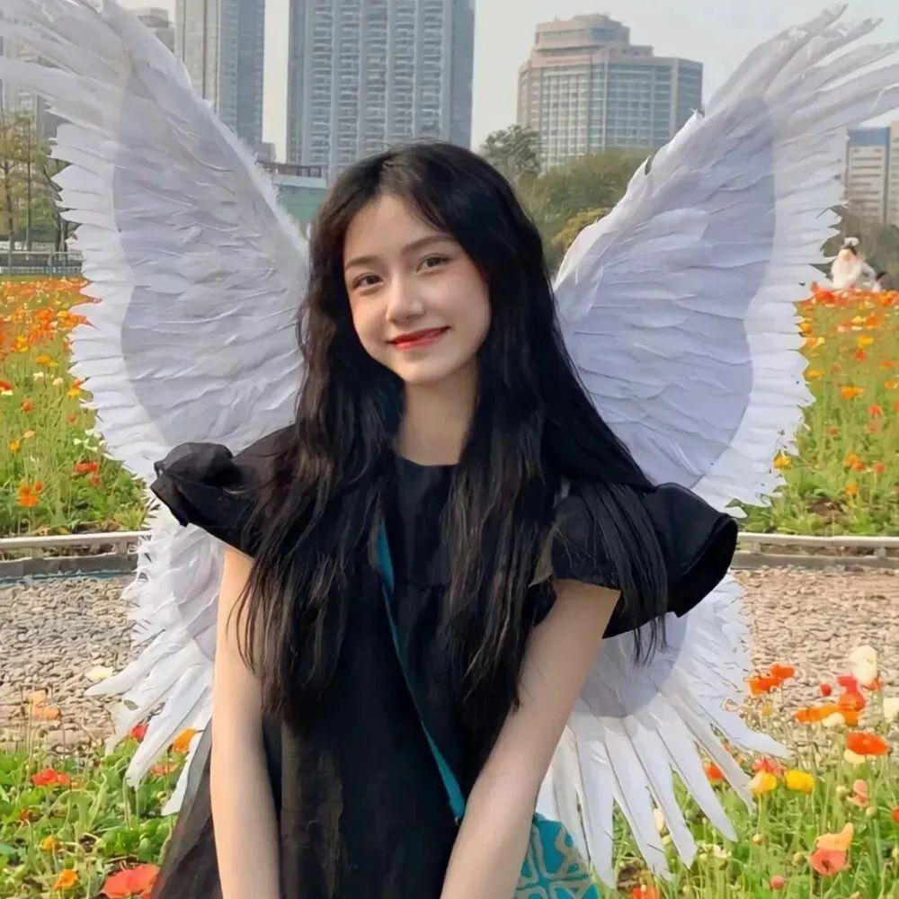 有没有一些又仙又飒的女生头像