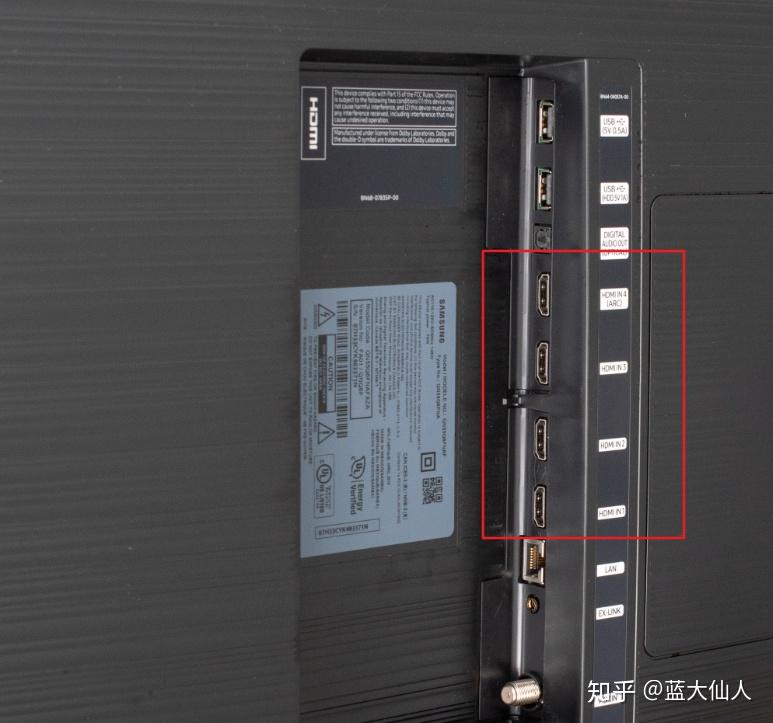 三星電視機的hdmi接口在哪裡?這個電視機應該支持吧?