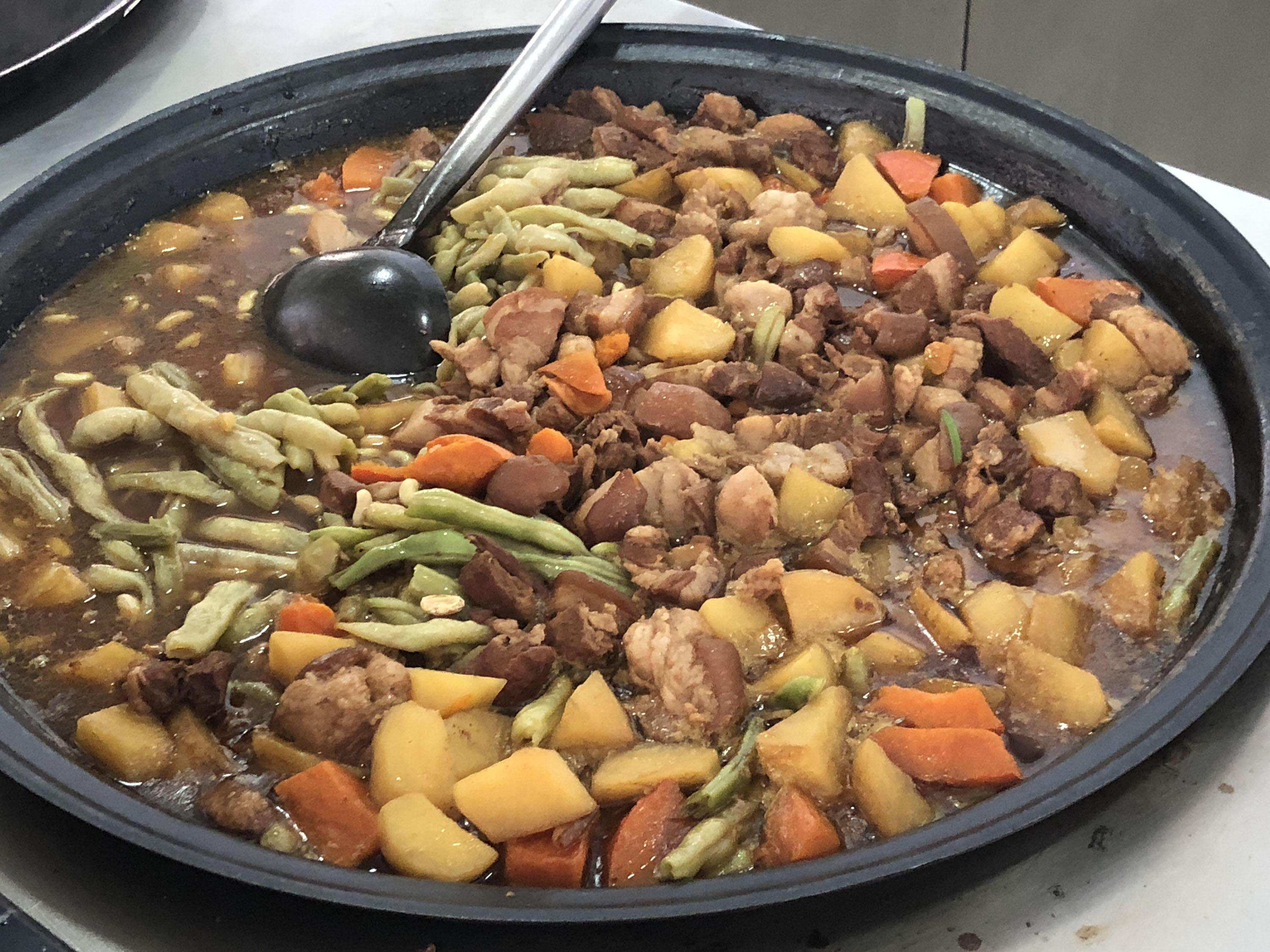 经常看到说东北菜量大但自己没有去过东北菜量到底有多大