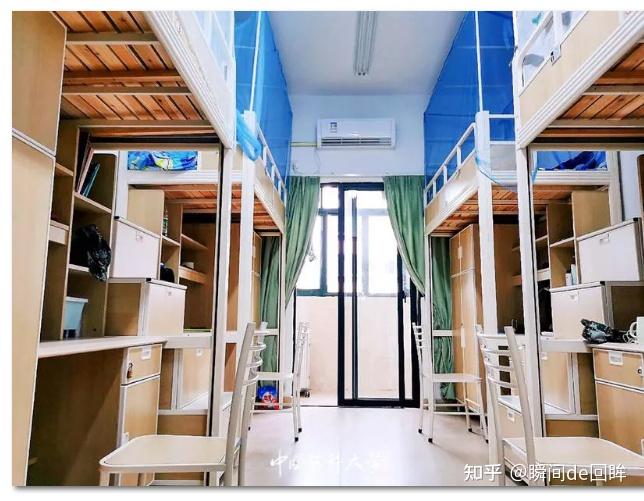 沈阳药科大学和中国药科大学考研究生的话哪个好点
