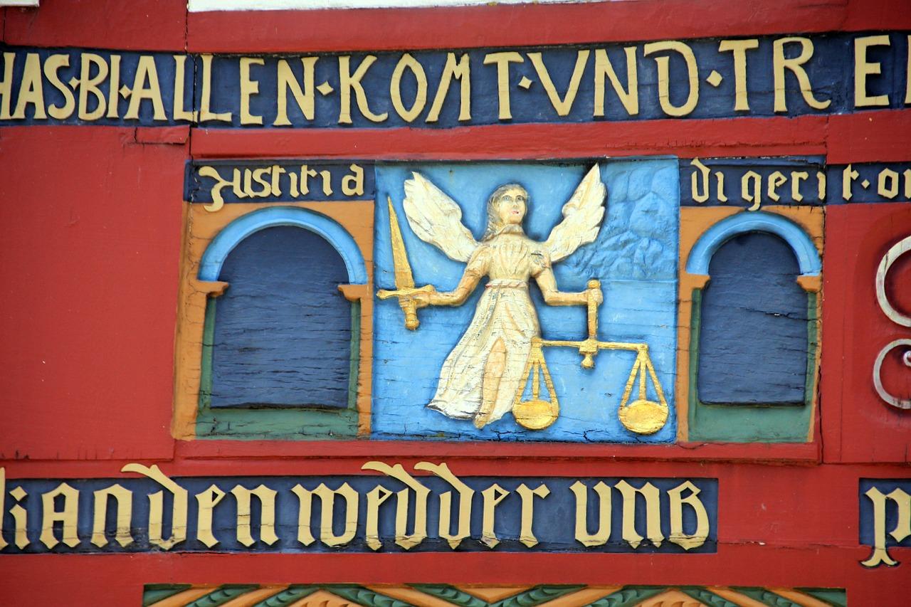 2. 制作工艺复杂