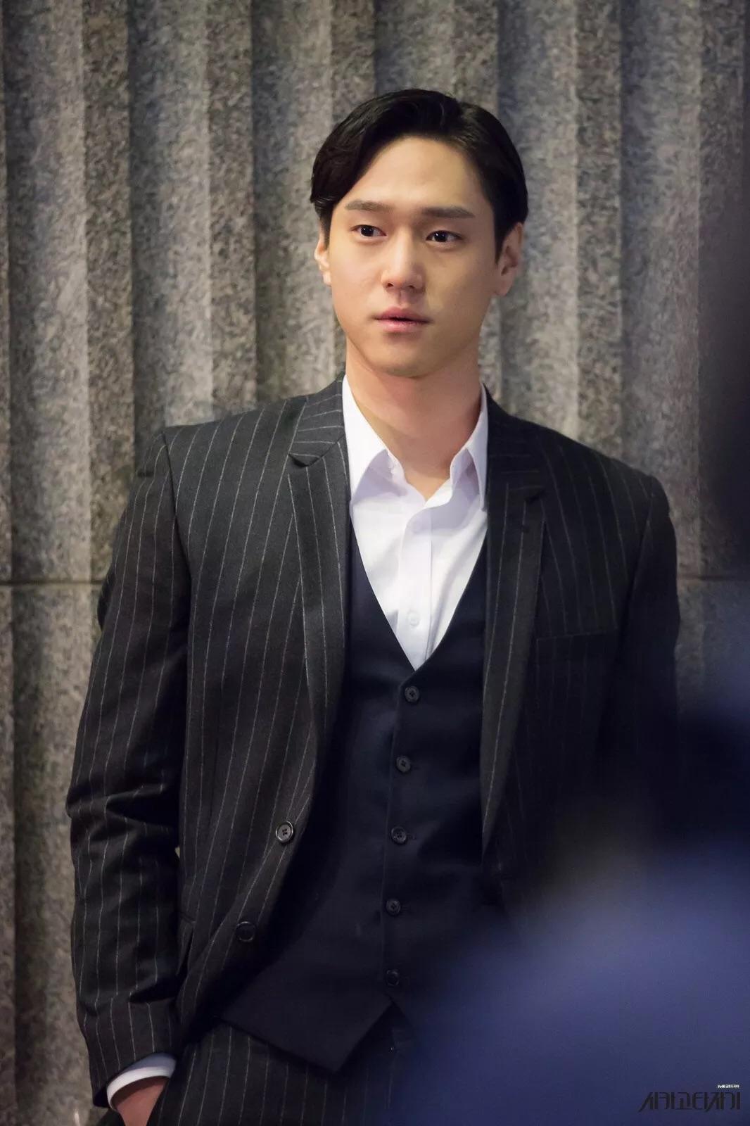 如何评价韩国演员高庚杓