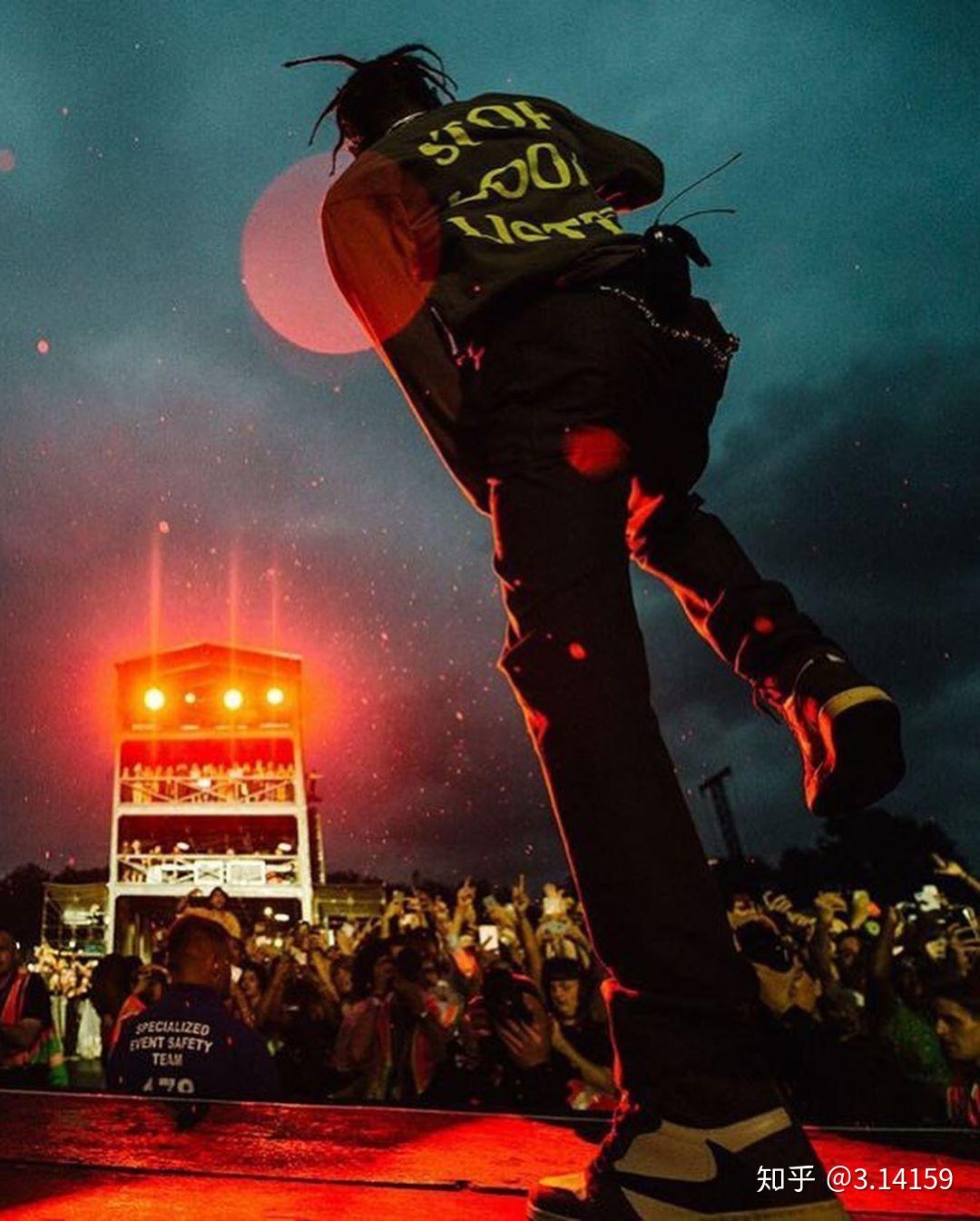 能分享些travisscott壁纸嘛电脑手机均可