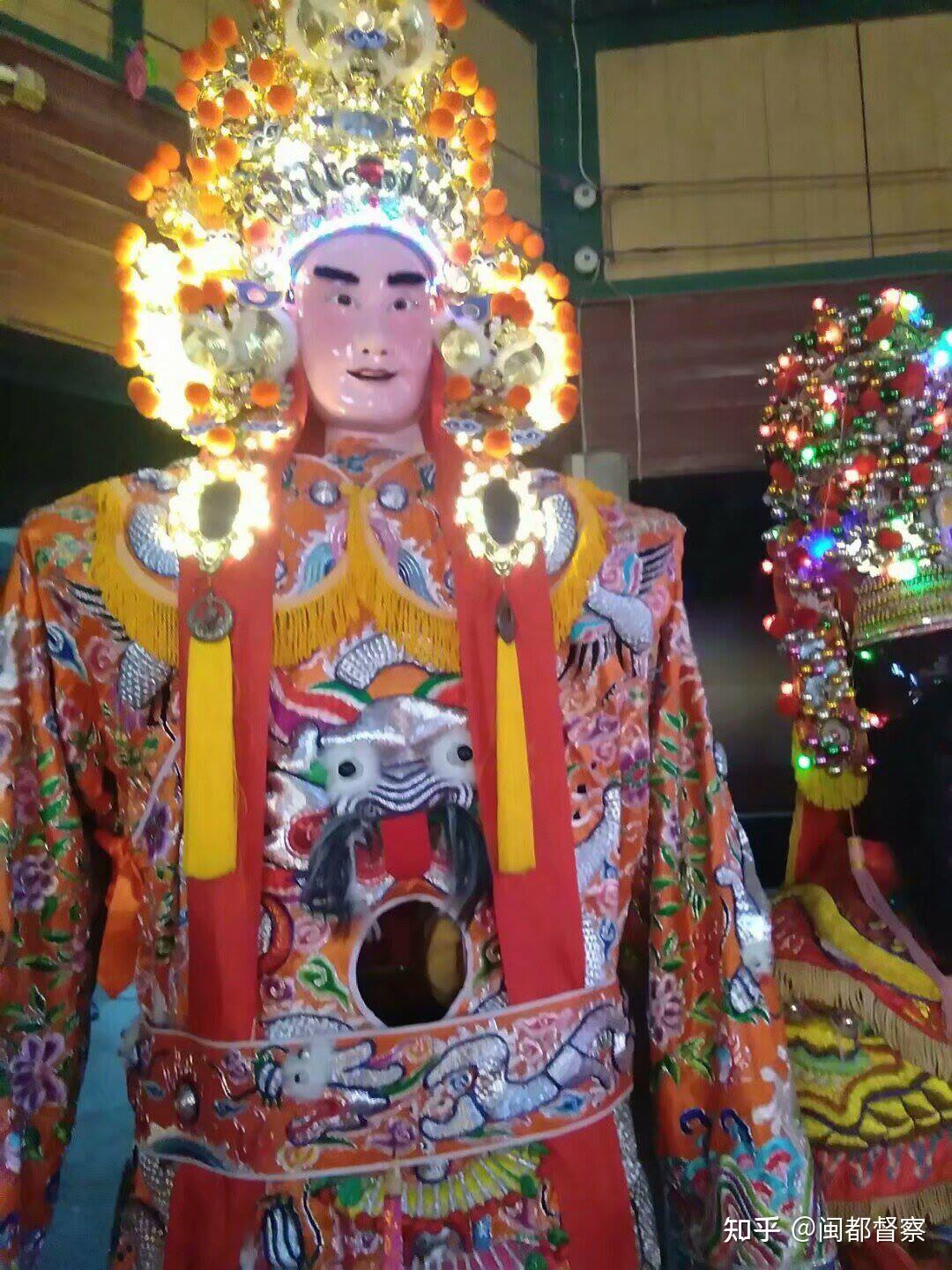 谁能给我点关于官将首的内容知识点以及故事图片等