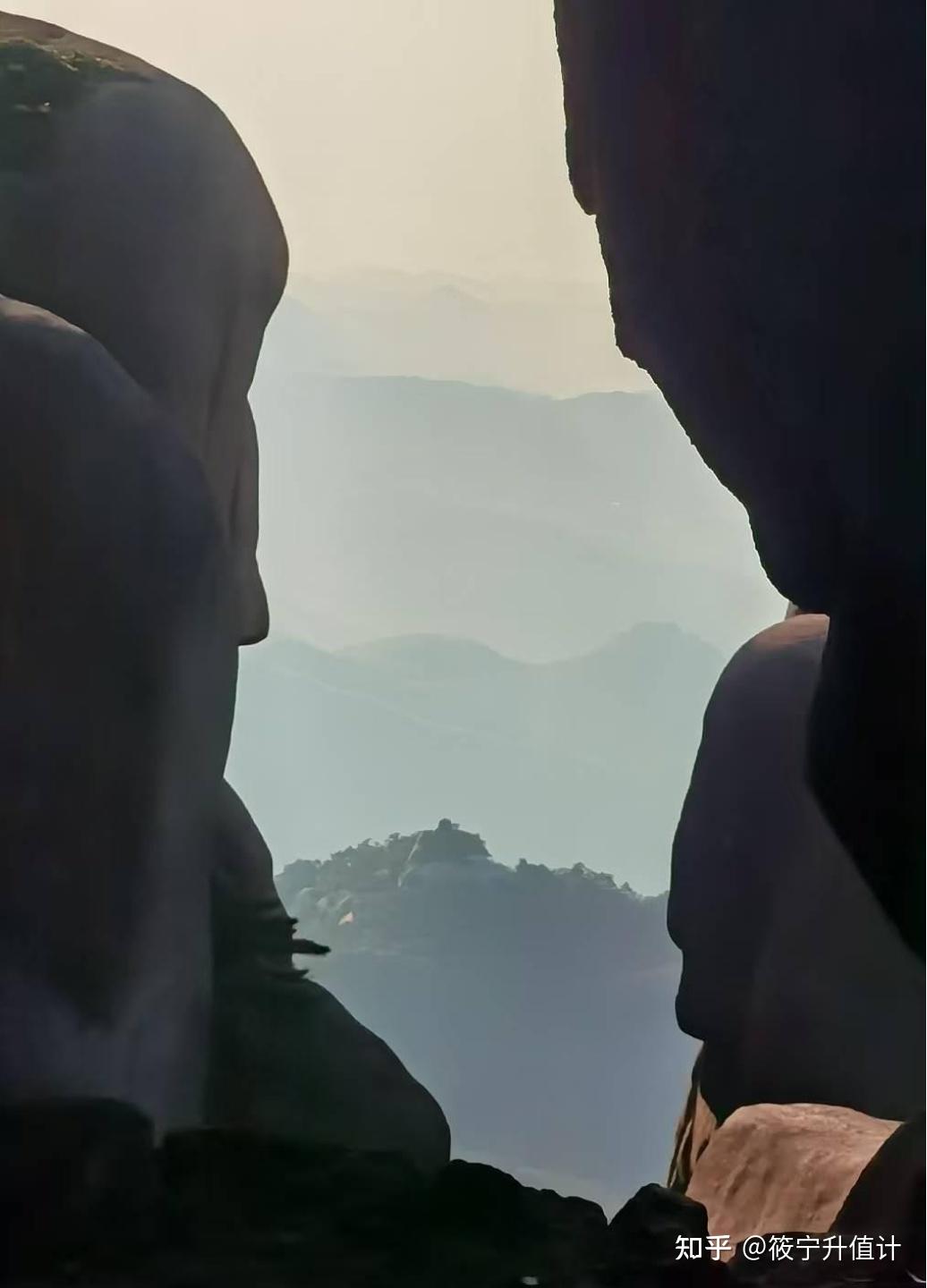 为什么现在的年轻人越来越不愿意奉承领导了? - 知乎
