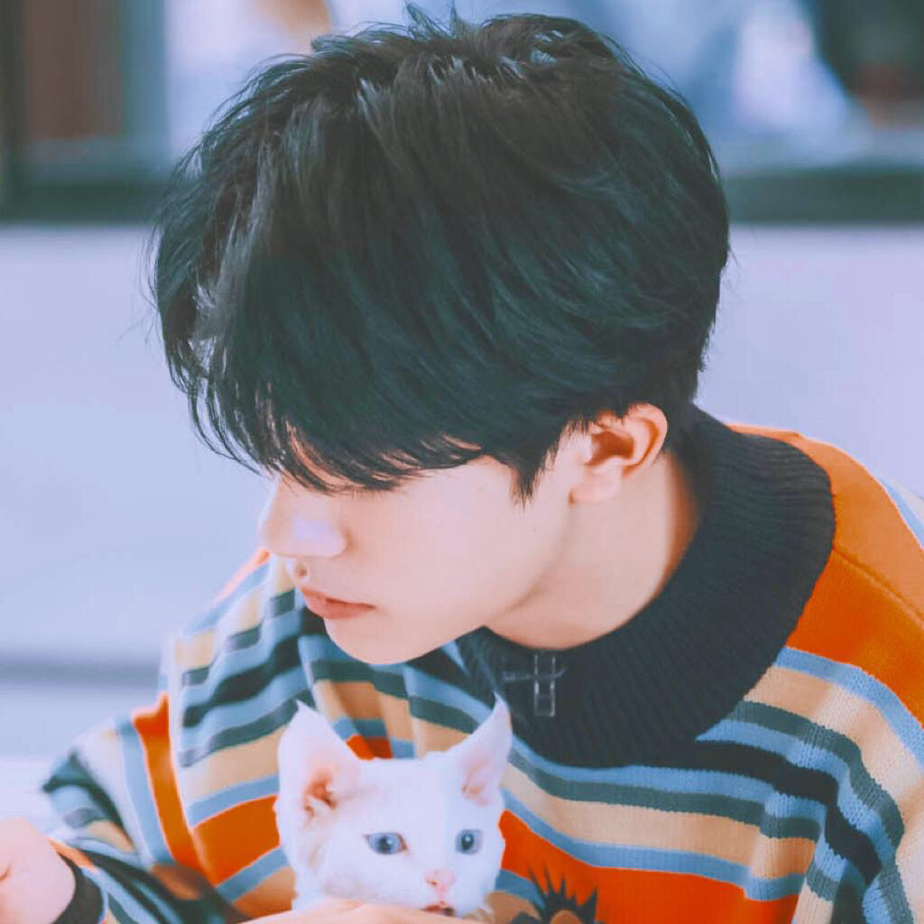 有没有什么惊艳的微信头像?-特别惊艳到人的微信头像