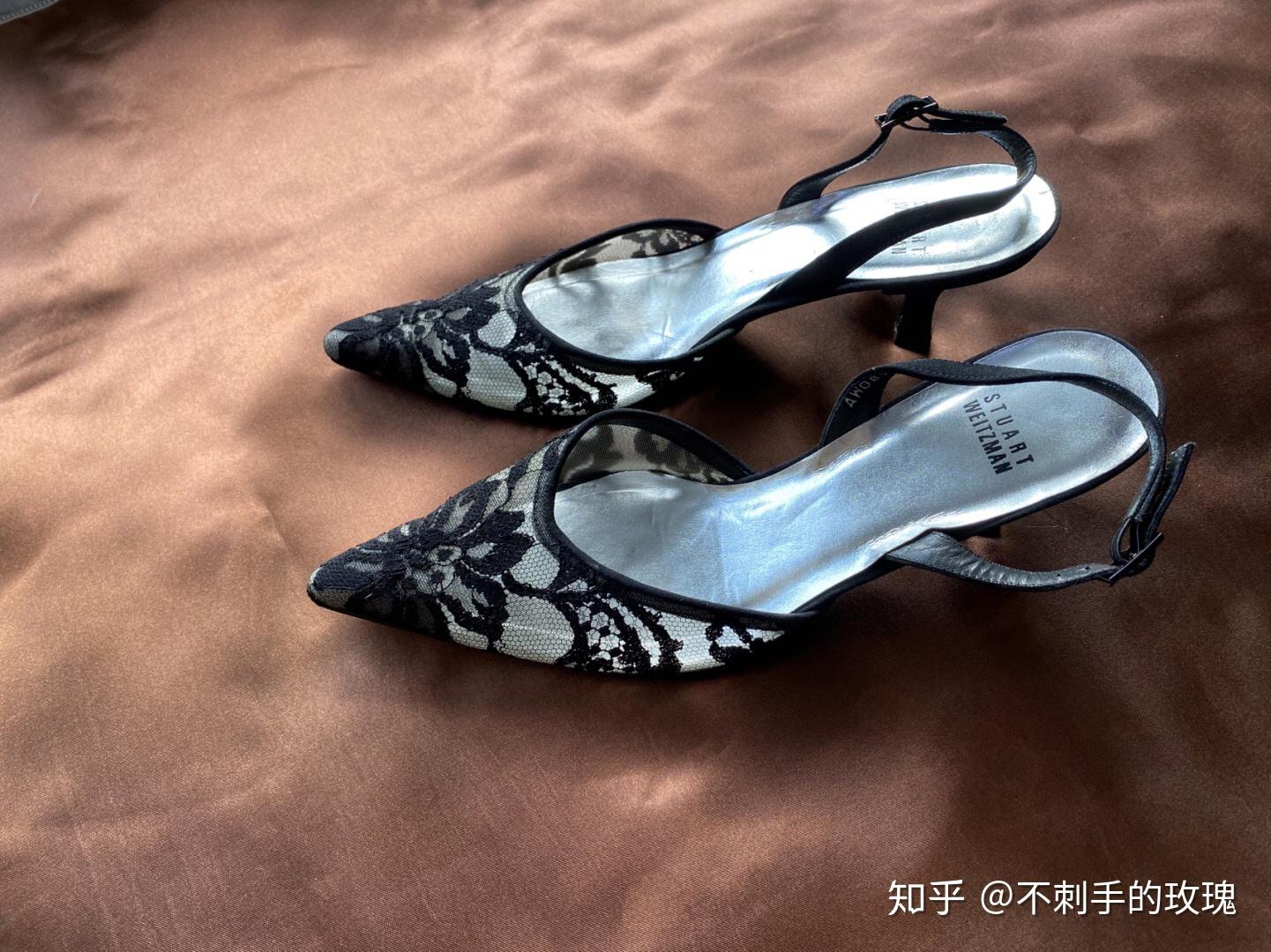 高跟鞋的鞋跟断了该怎么办?我又不想系鞋带,但我不爱穿高跟鞋怎么办?