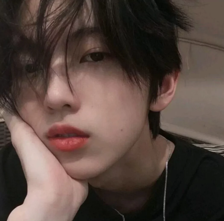 有哪些让女生一眼就心动的微信男头像? - 知乎