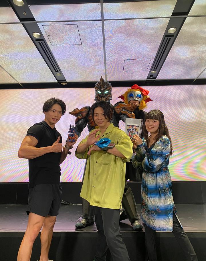 尊哉的部屋内藤好美梶原飒和青柳尊哉合影公开