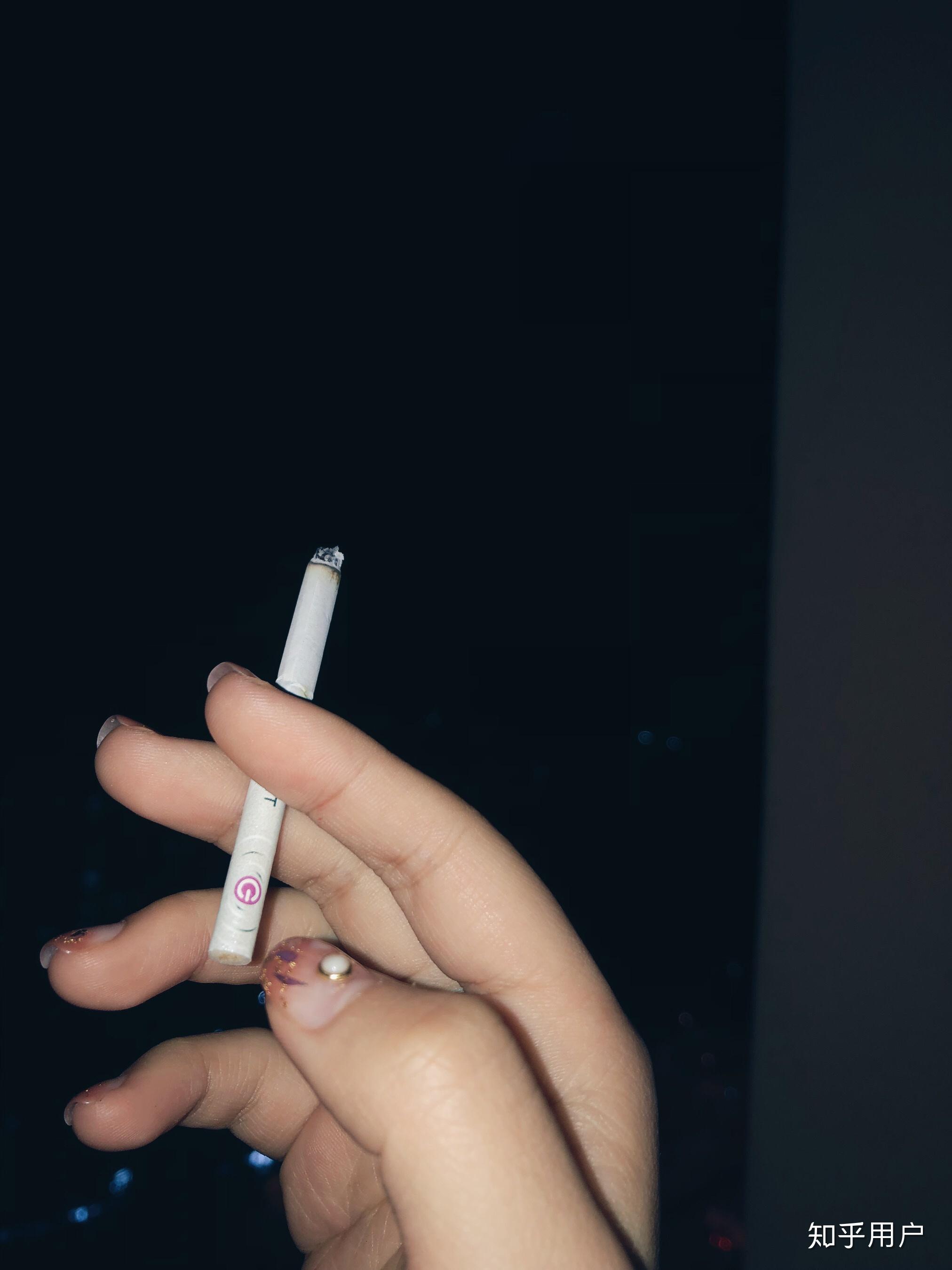 那些抽烟的女孩子喜欢抽什么牌子的