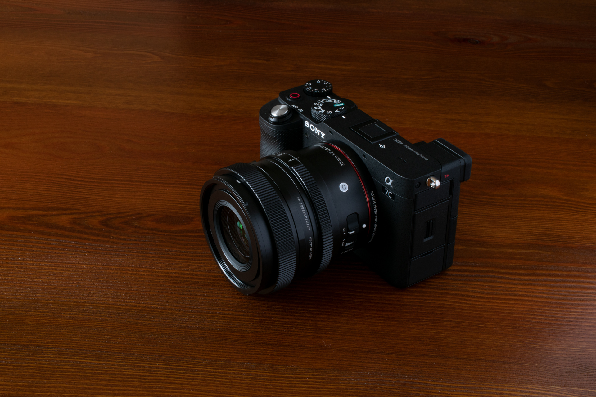 索尼a7c配一个饼干头,求推荐? - 知乎