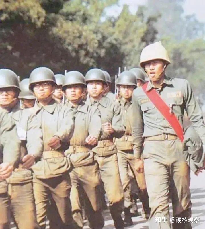 “台军”士兵冒死出逃游向中国大陆，逃兵还是投诚？ - 知乎