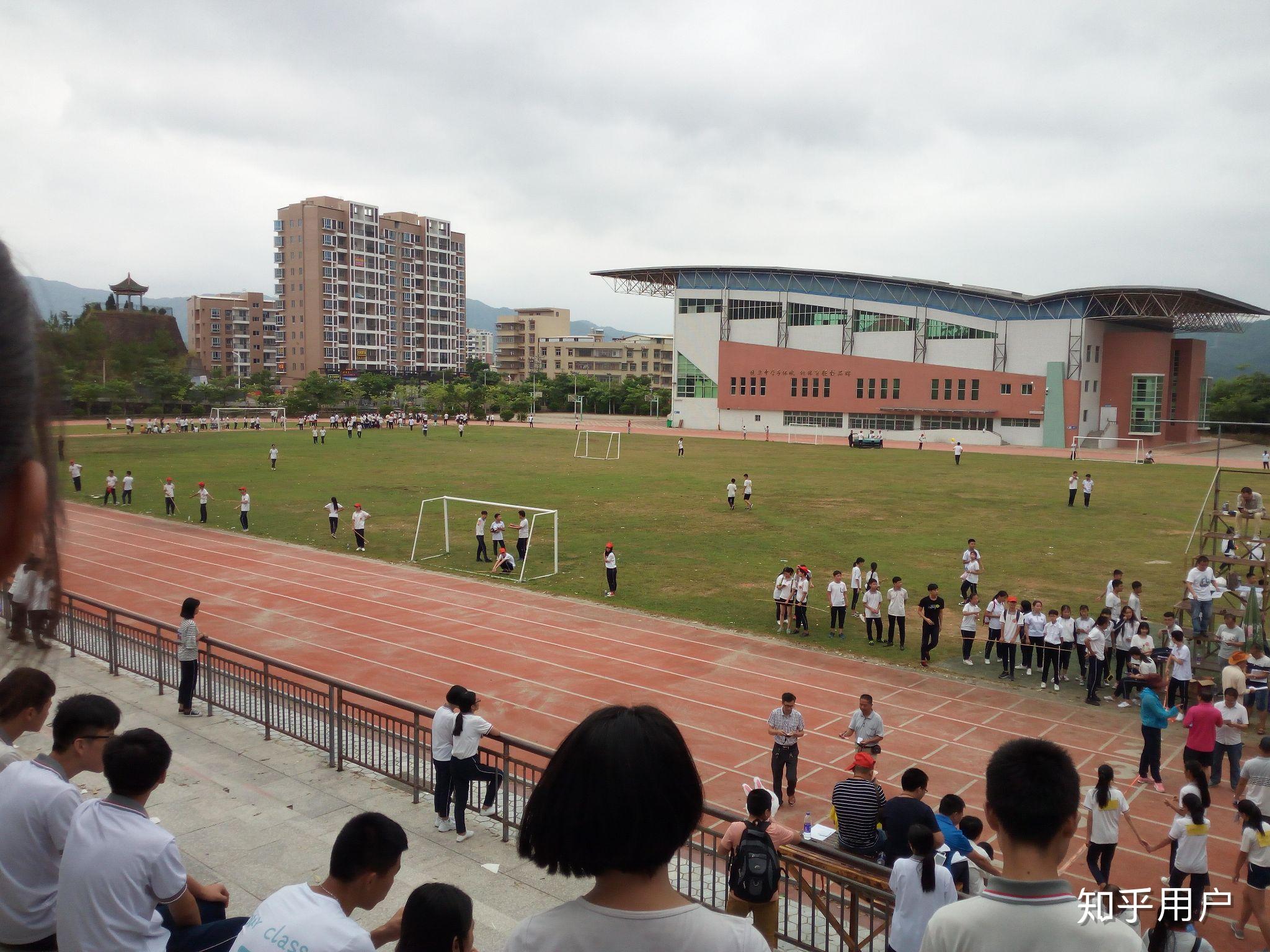 在泉州市奕聪中学就读是一种什么样的体验?