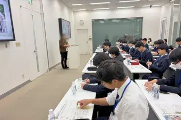 请输入图片描述 请输入图片描述