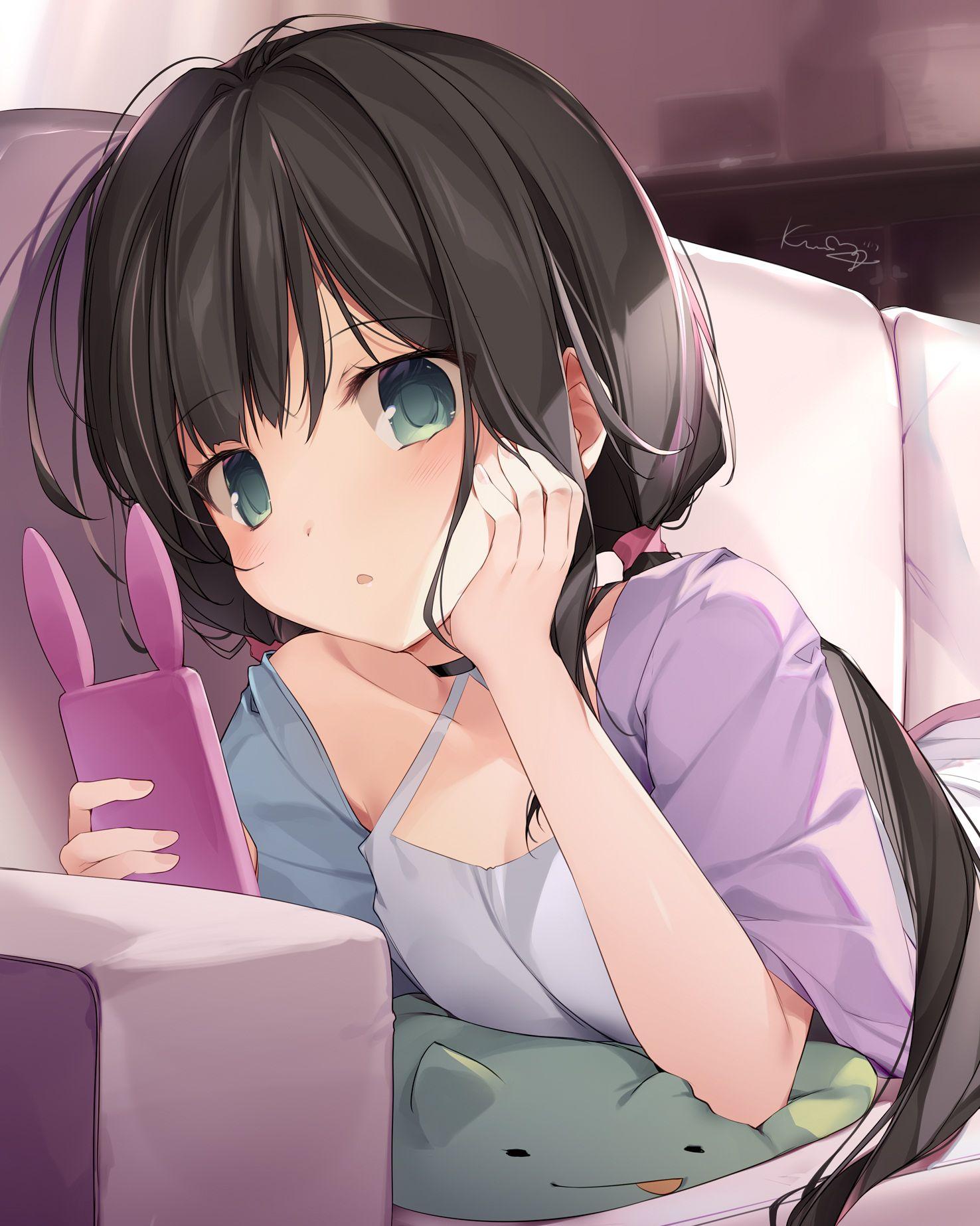 有人知道这个黑色双马尾动漫角色是谁吗?