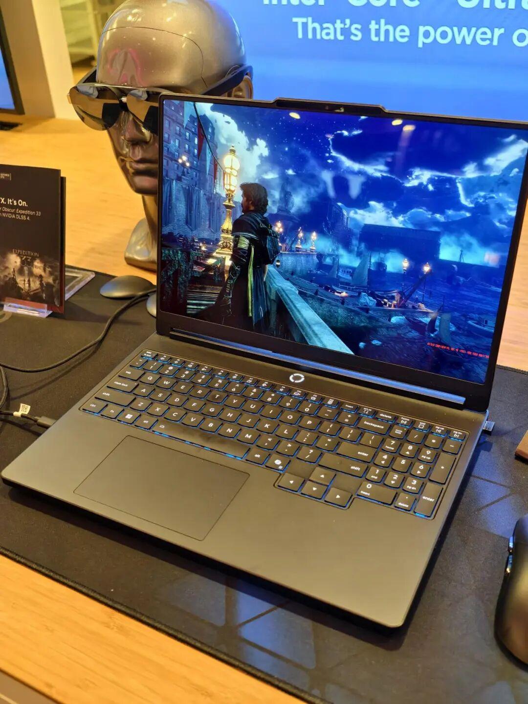 联想legion 5i联想在ces 2026上展示的新款thinkpad笔记本与yoga