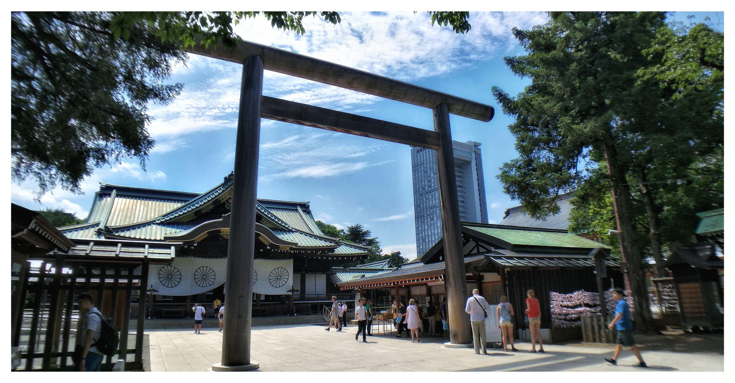 去日本旅行,如果你的同伴想去靖国神社看看,你会如何反应? - 知乎