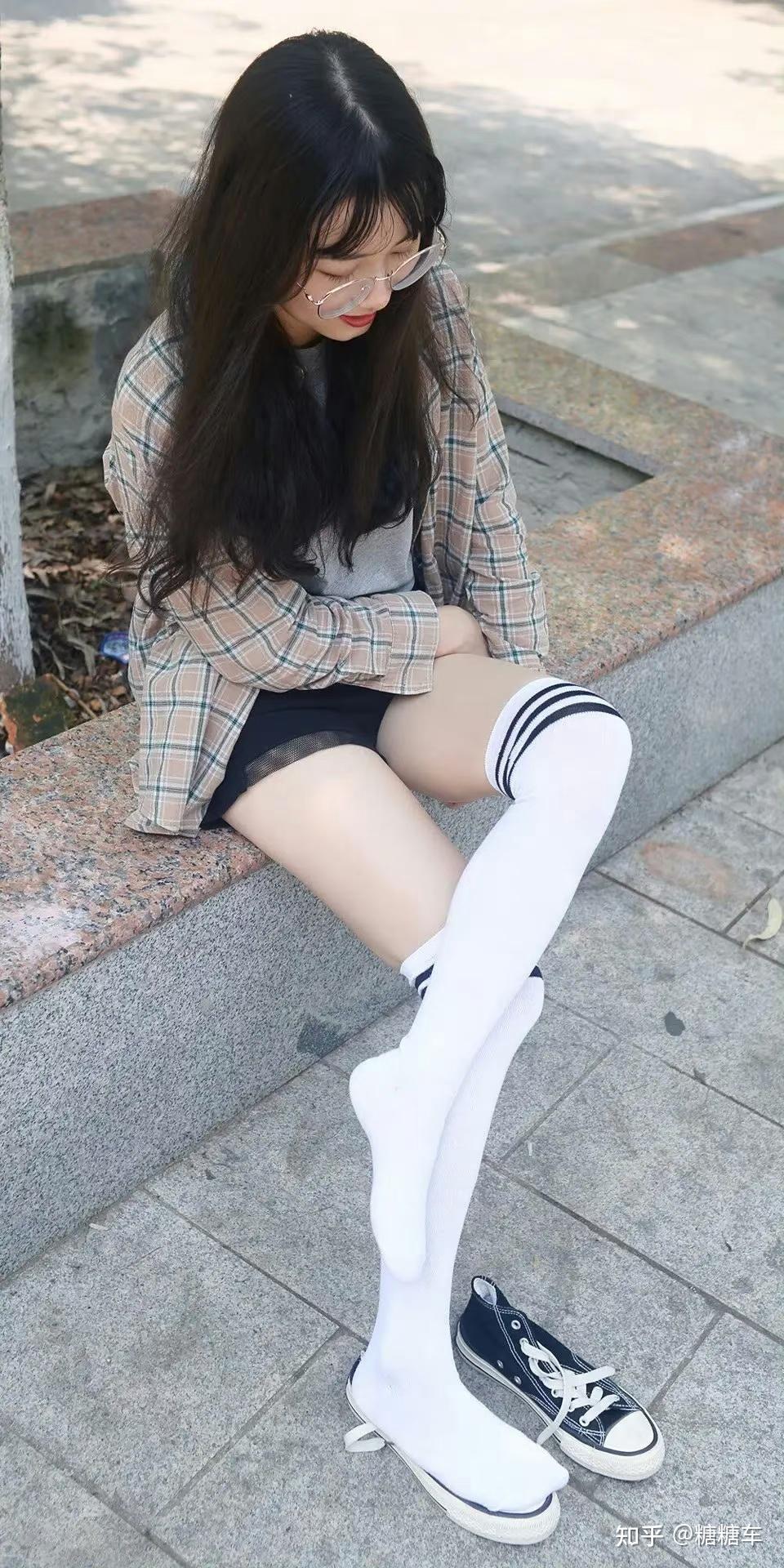 帆布鞋需要穿袜子吗,穿什么袜子?能否推荐一下?