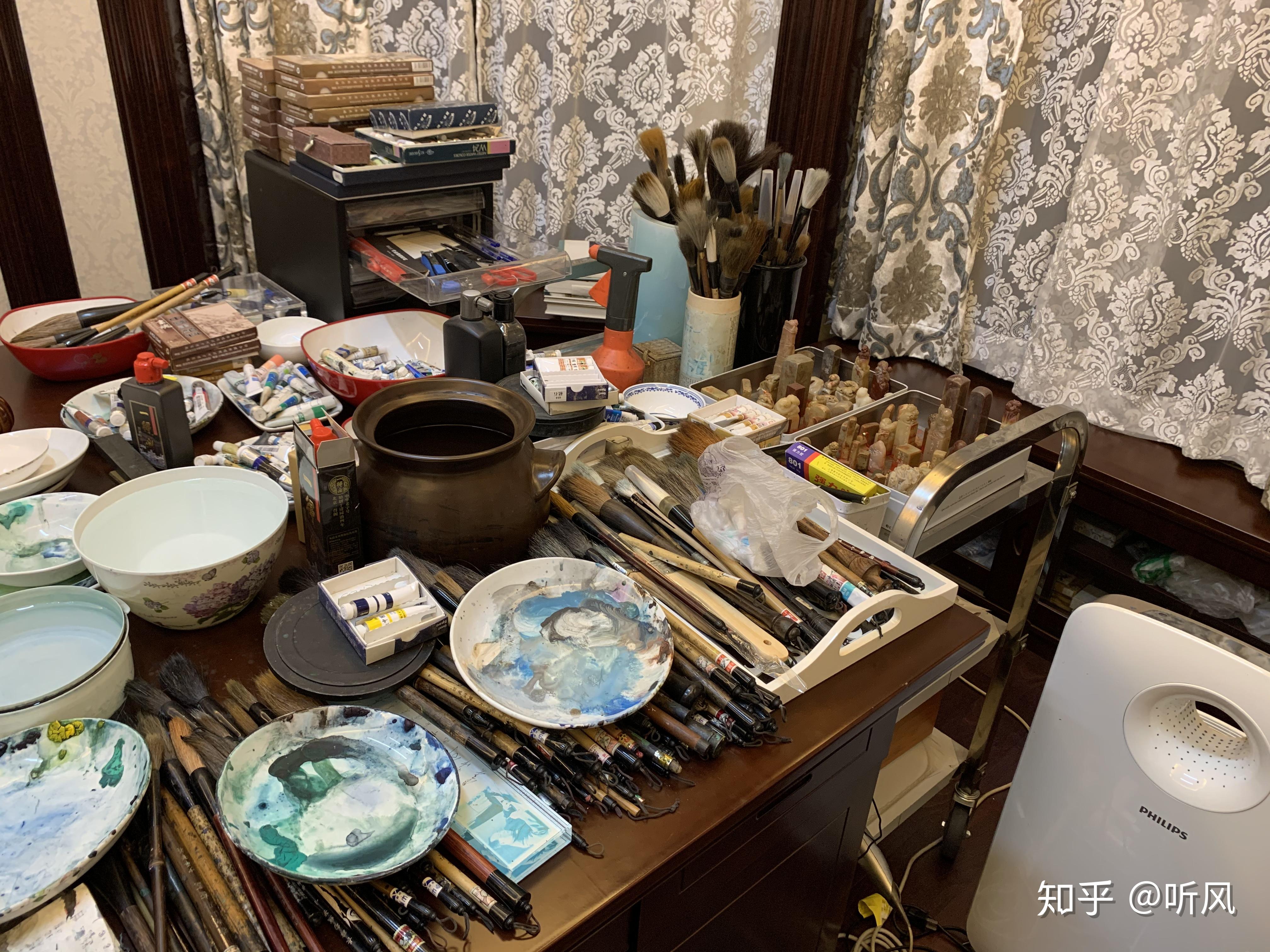 中国国画家的每天生活轨迹是什么样的,画室是什么样的? - 知乎