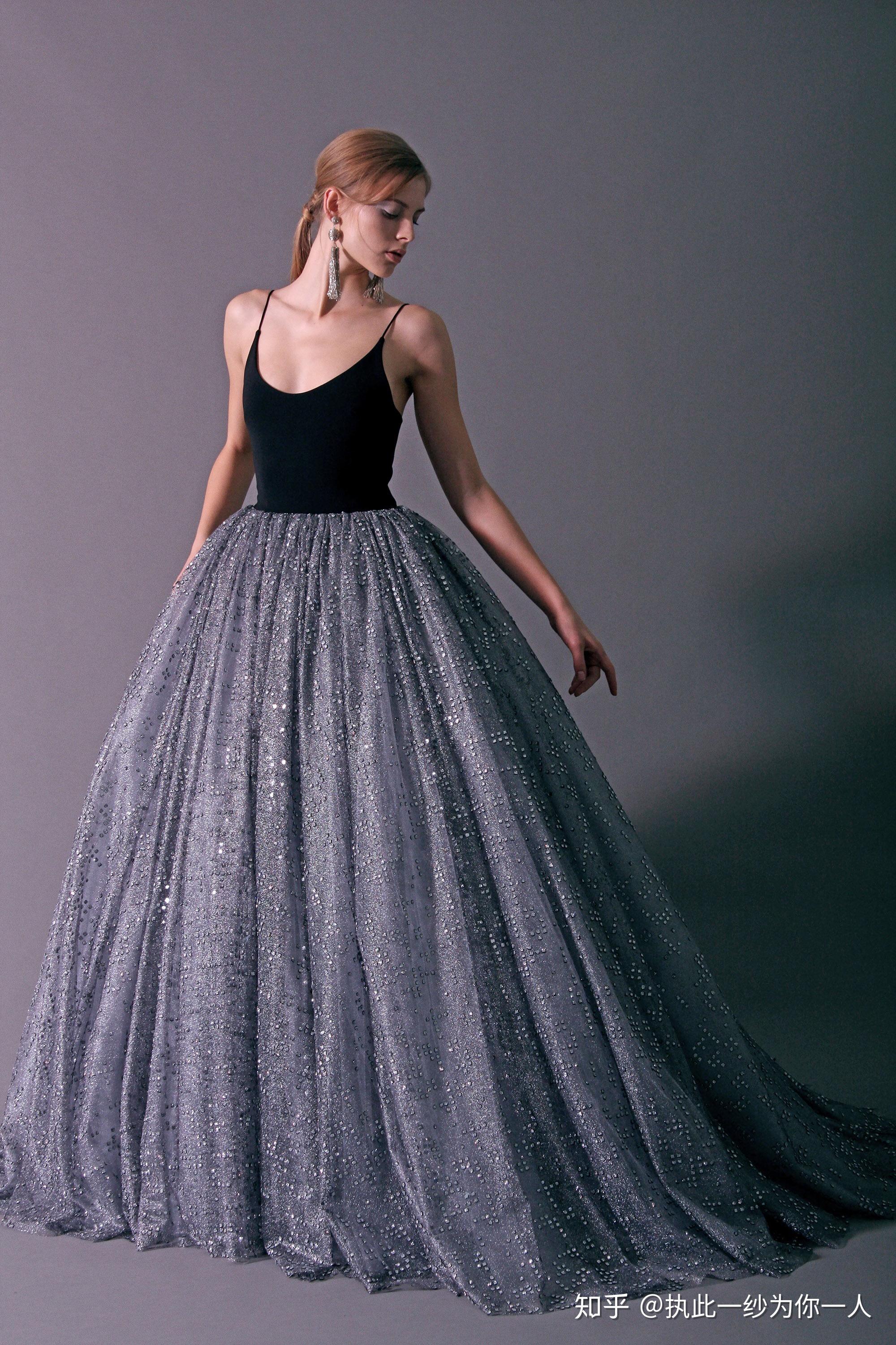 参加音乐艺考穿什么服装比较得体