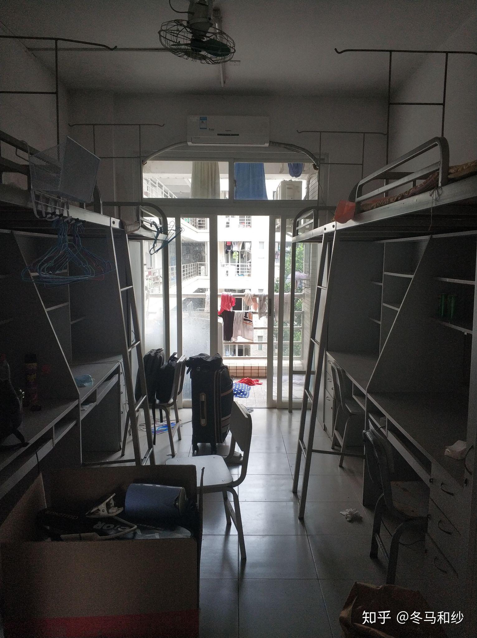 想知道华南师范大学[大学城〕校区宿舍长啥样呀?(宿舍内部)? - 知乎