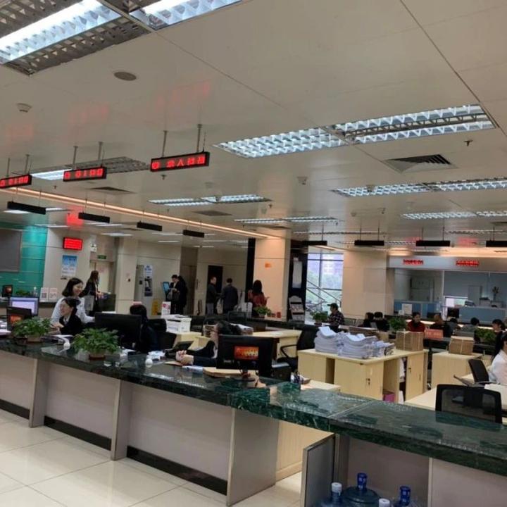 小白买房 | 纯商贷优惠7万,组合贷月供少300元,我该咋选? - 知乎