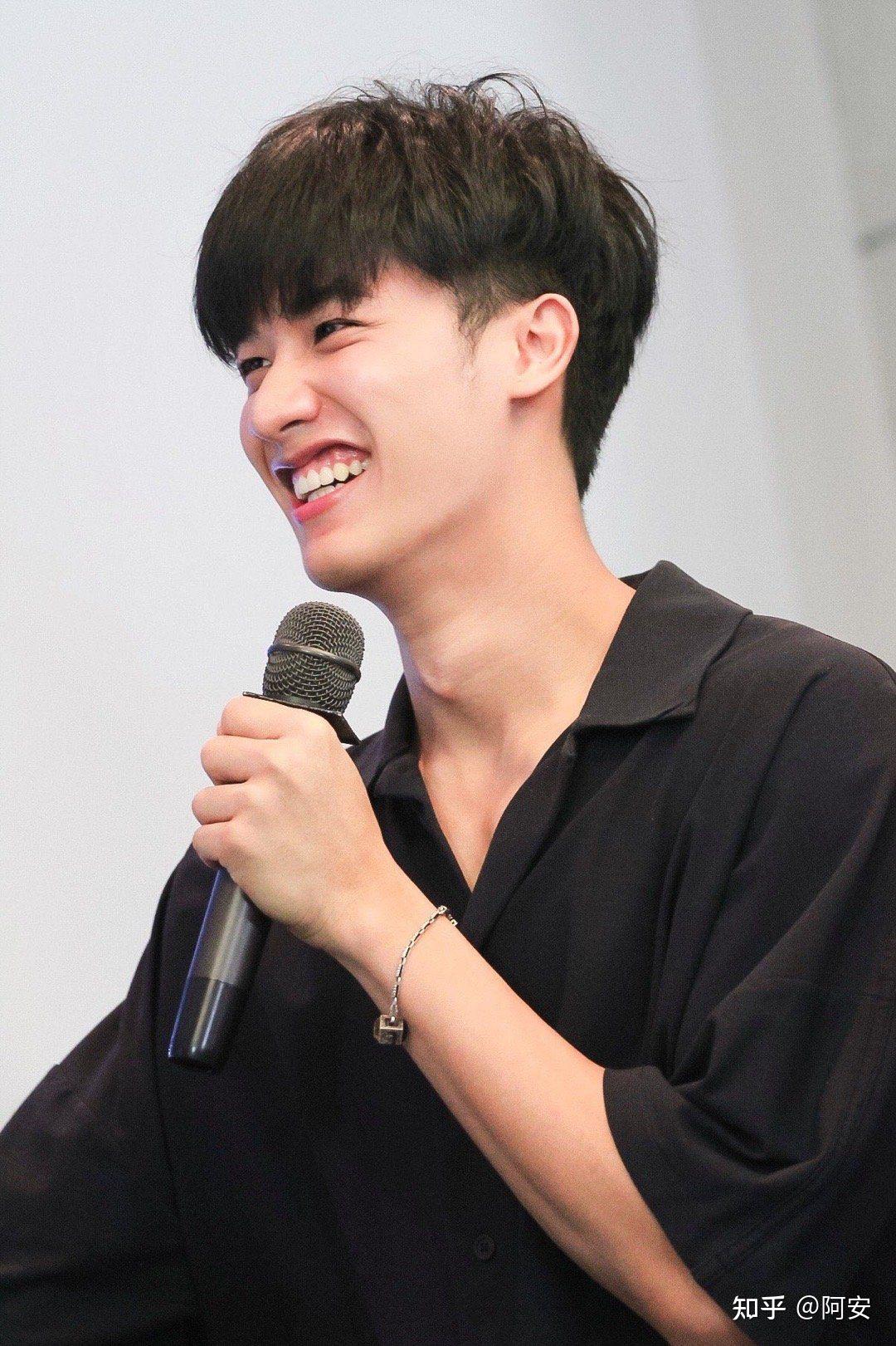 如何评价泰星taytawan(林阳)可多给一些tay的美图吗? - 知乎