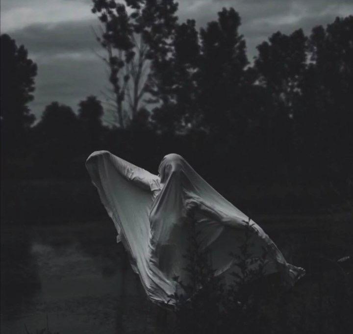 请问有没有比较丧的壁纸我没有抑郁症就是比较喜欢这种