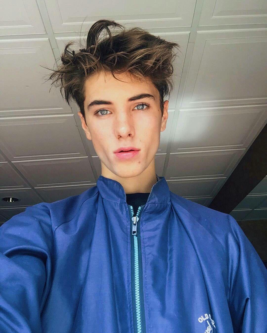 有哪些颜值很高的欧美男模