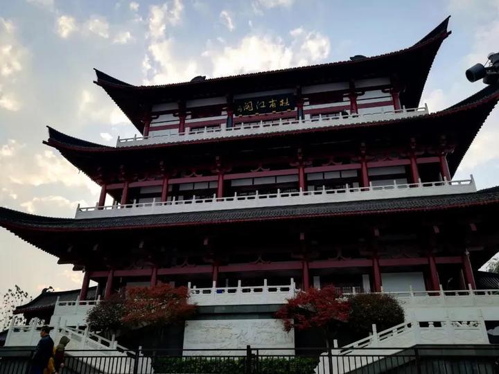 杜甫江阁,游玩长沙不可错过的圣地 - 知乎