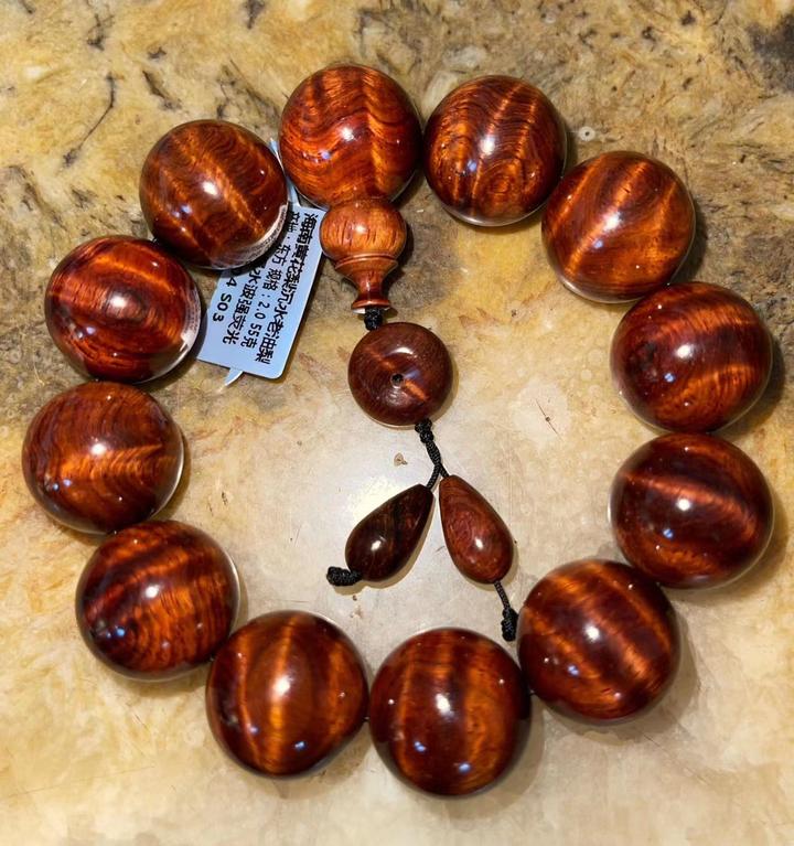 海南黄花梨(一)海南黄花梨认知(4)质感:光泽