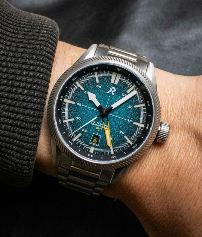 首次亮相:RZE Fortitude GMT飞行员手表 - 知乎