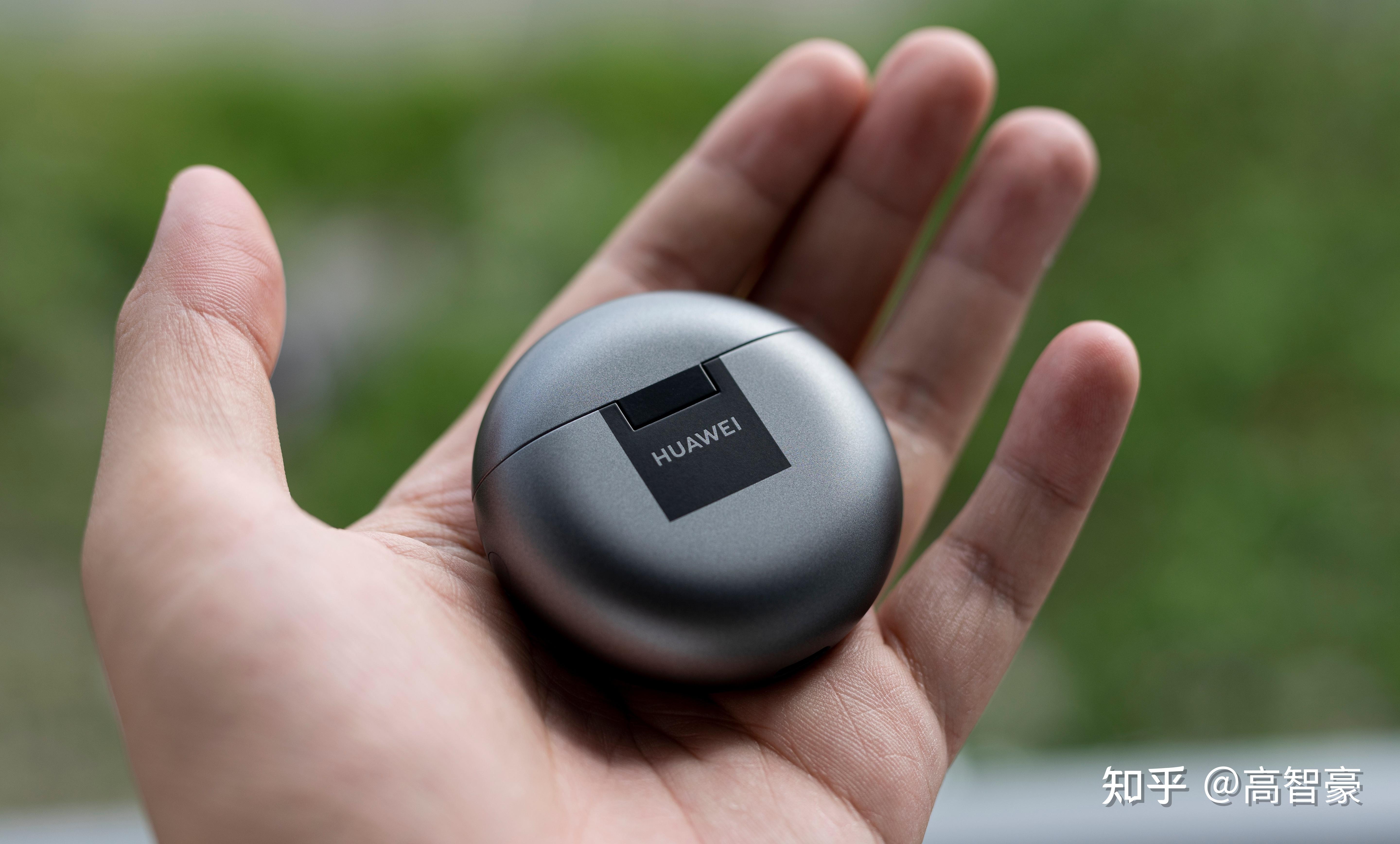 华为freebuds 4,是华为这个月新发布的无线耳机,不仅
