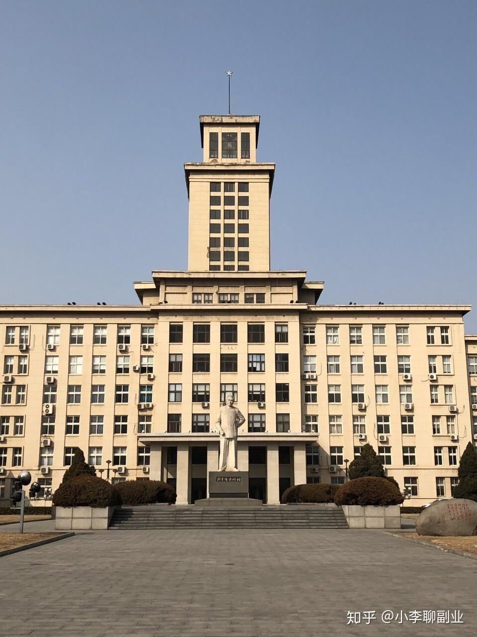 三本的学习环境如何